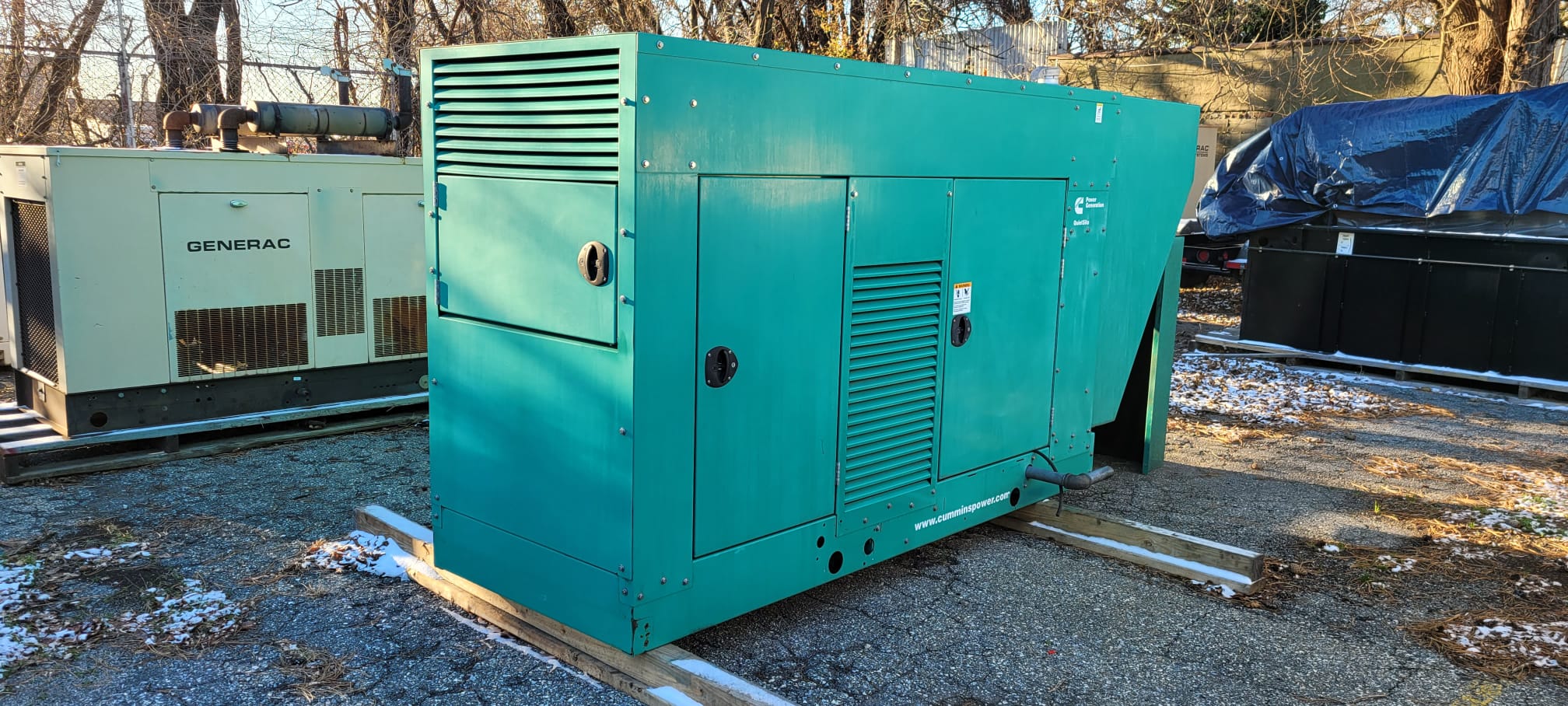 Natural gas backup clearance generator