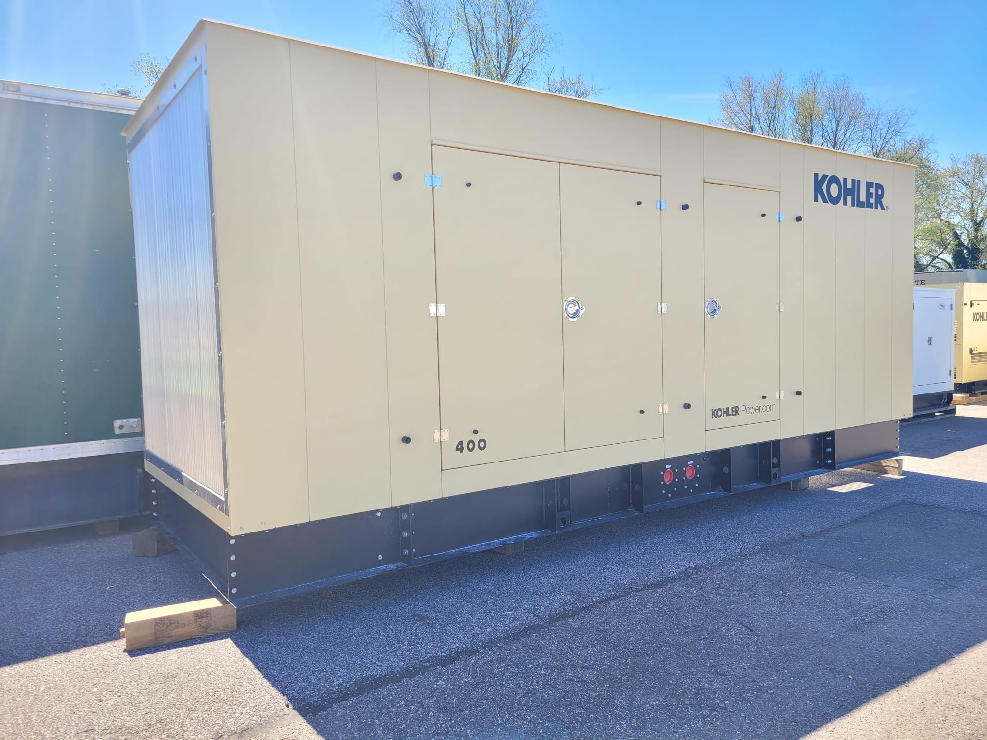 New 400 kW Kohler 400REZXD Natural Gas Generator – Steel sound enclosure – EPA Certified