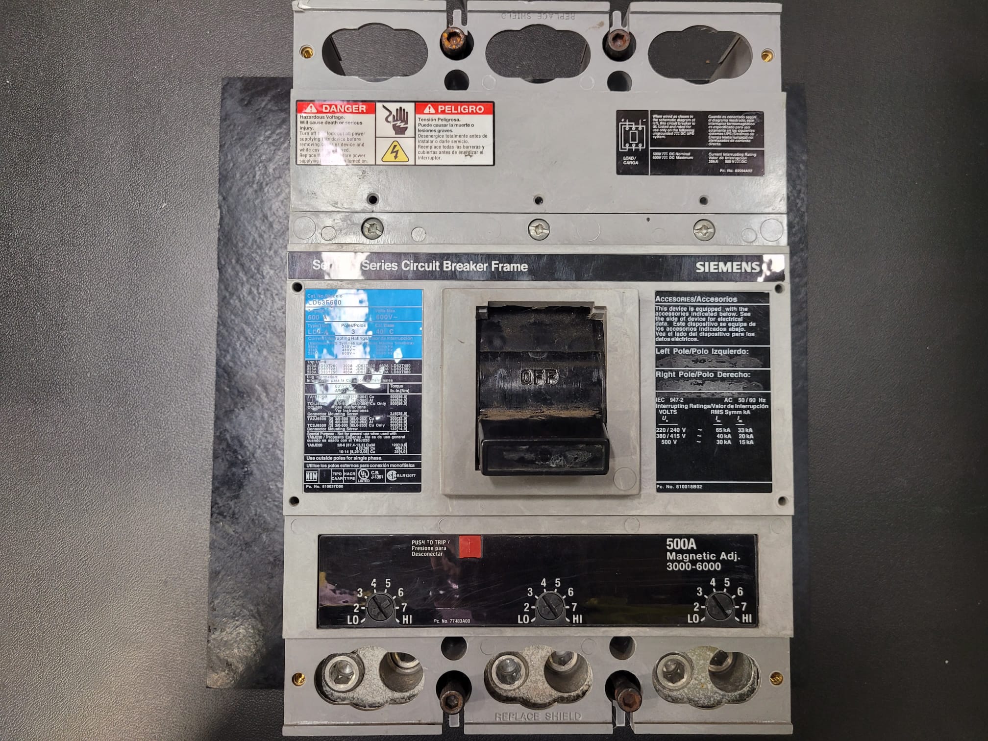 Used 500 Amp Siemens LD63F600 Breaker
