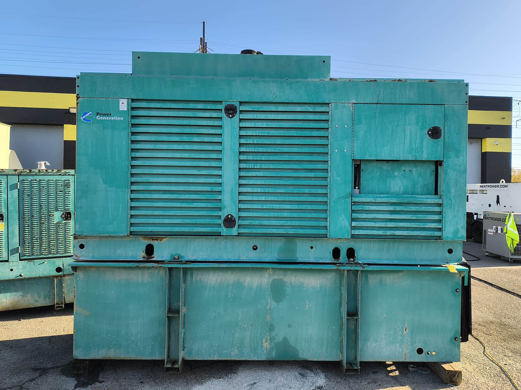 Used 400 kW Cummins DFCE Diesel Generator