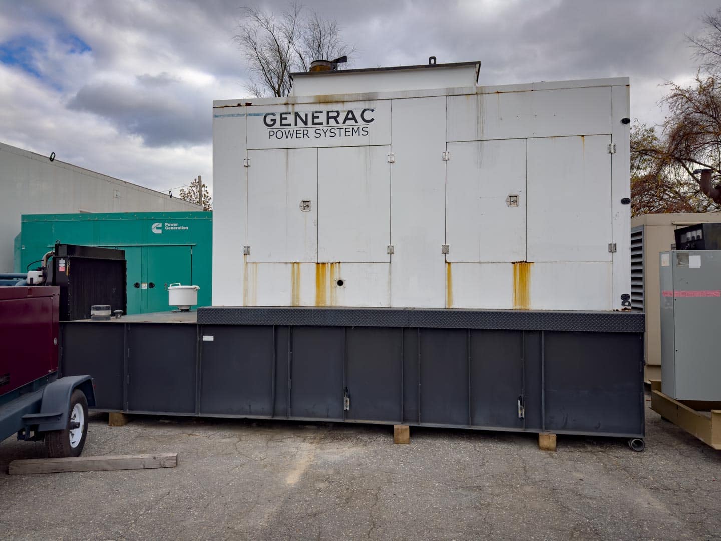 Used 600 kW Generac MB600 Bi-Fuel Generator