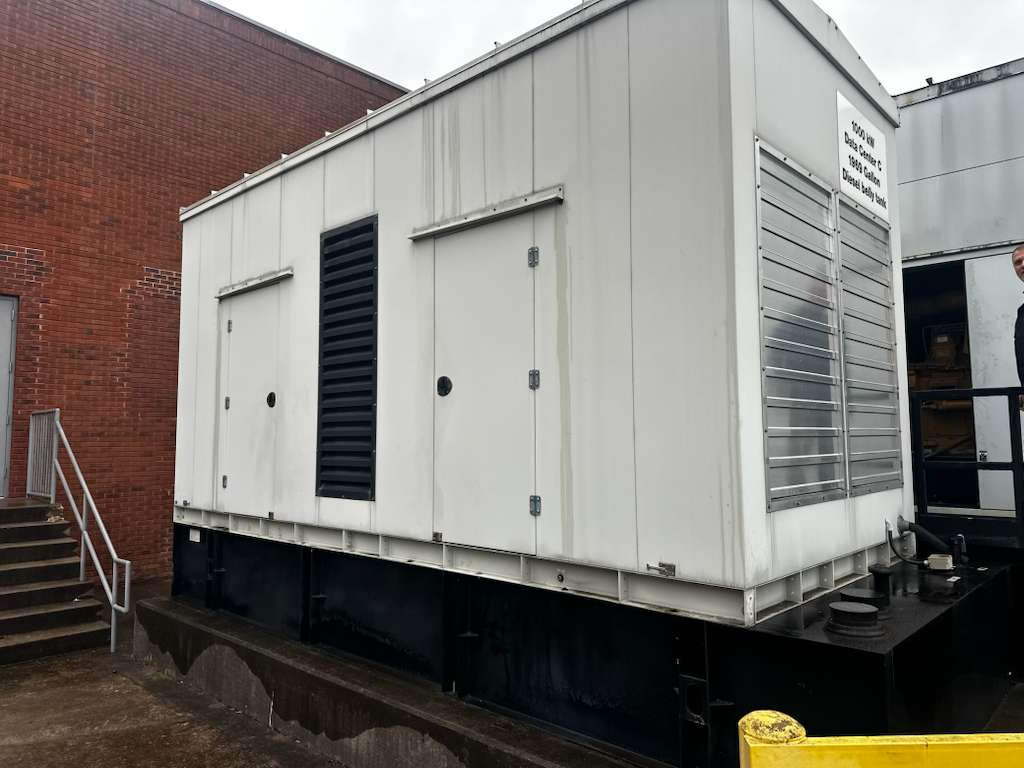 Used 1000 kW CAT C32 Diesel Generator
