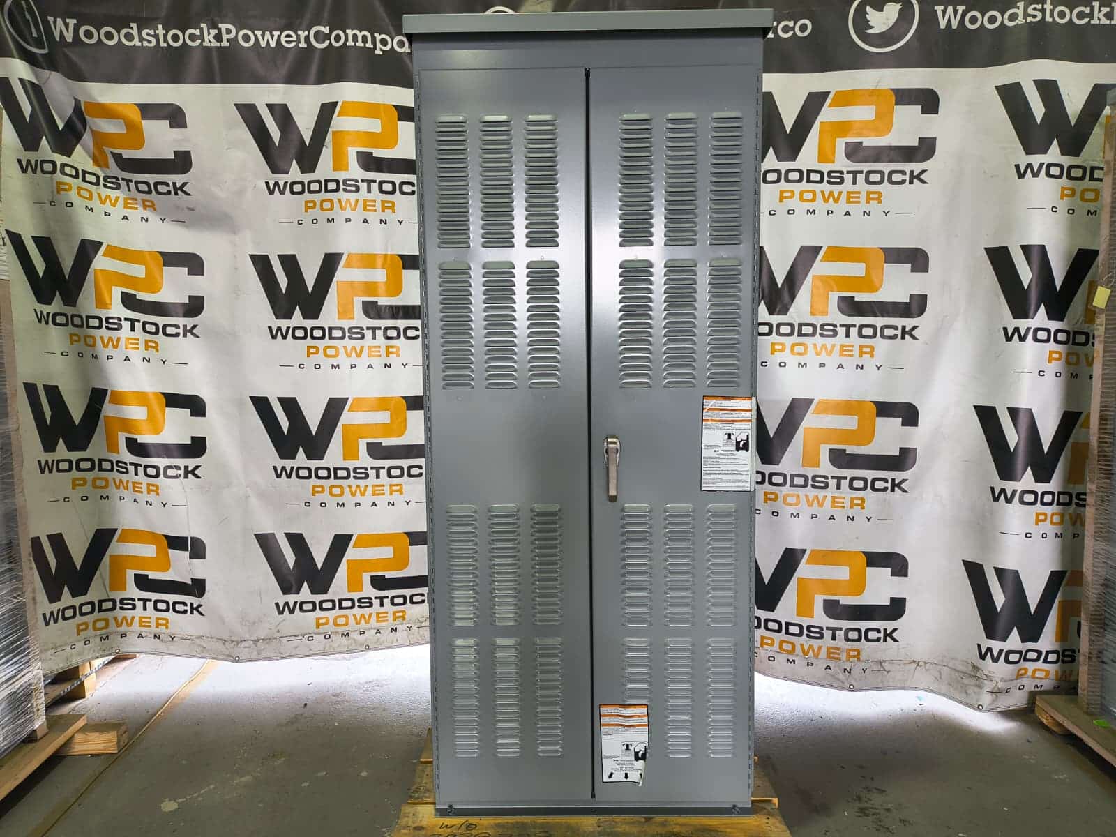 New 2000 Amp ASCO Series 300 G03AUSA32000CGXM Service Entrance Rated Automatic Transfer Switch